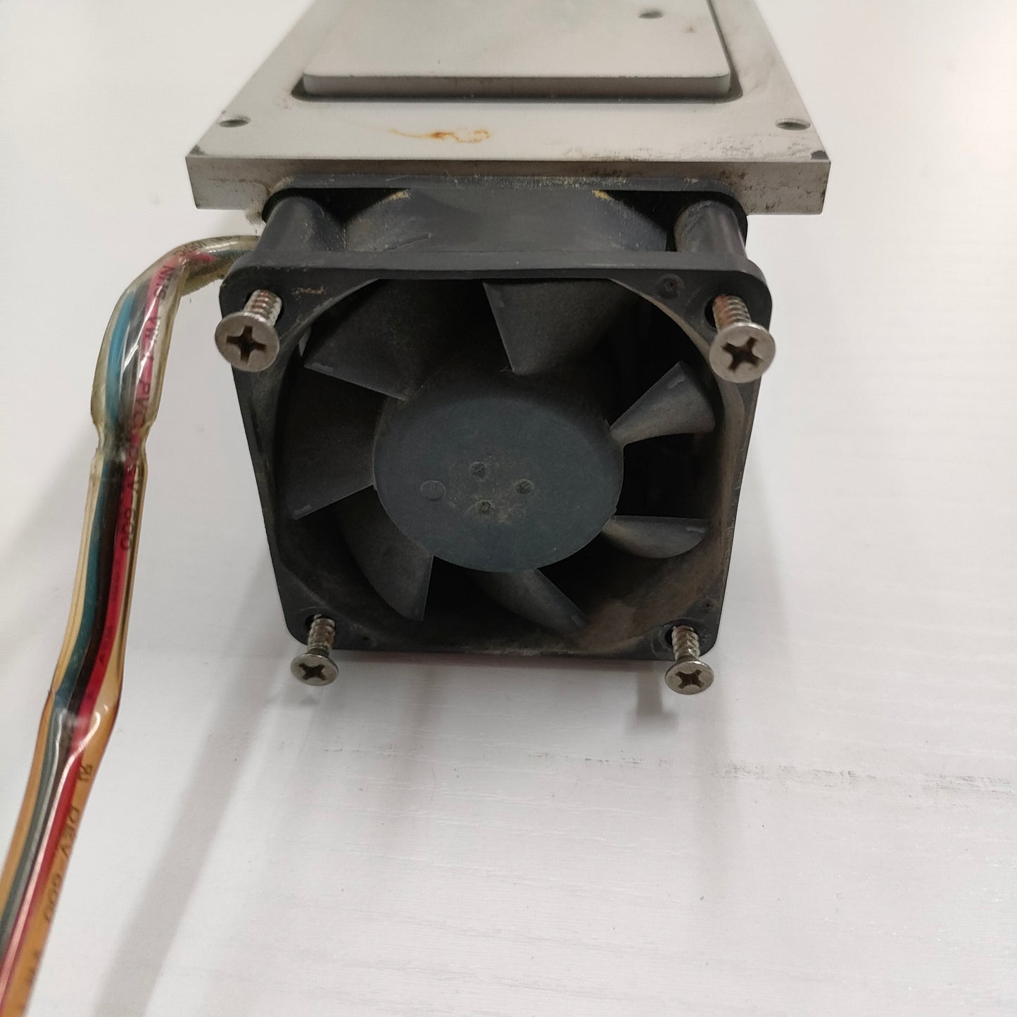 AC/DC Heat Dissipator with Fan for SunWays – Reliable Cooling