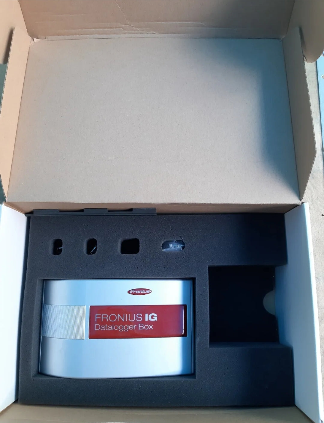 easy FRONIUS IG 4,240,103 A-4600 Wels photovoltaic monitoring dataloger box