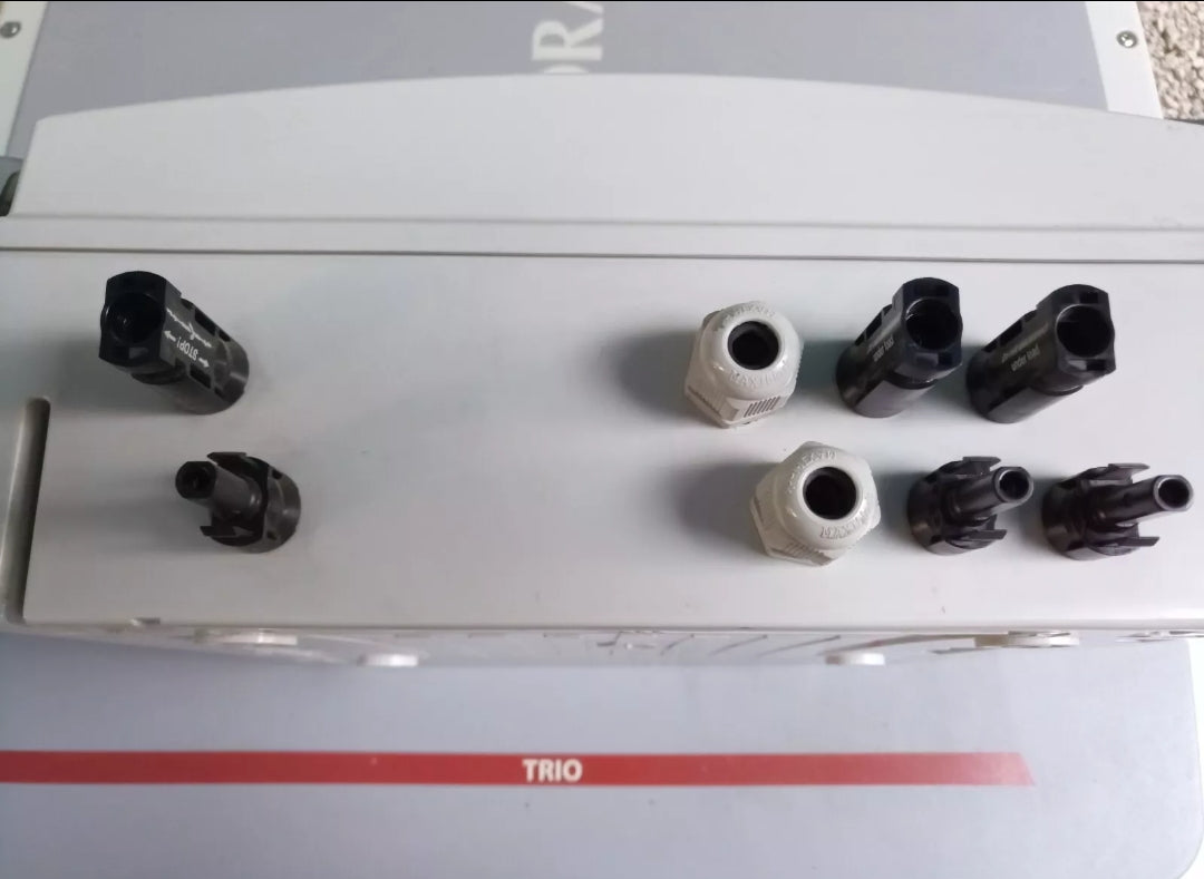 DC Stringbox Photovoltaic Panel Disconnectors in 2 String Out 1